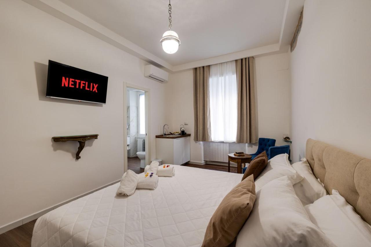 Отель Clavdia Flat Monti Рим Экстерьер фото